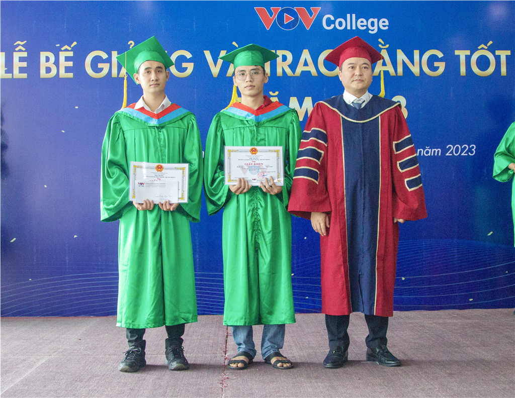 VOV College tổ chức trao bằng tốt nghiệp cho sinh viên khóa 2021 - 2023