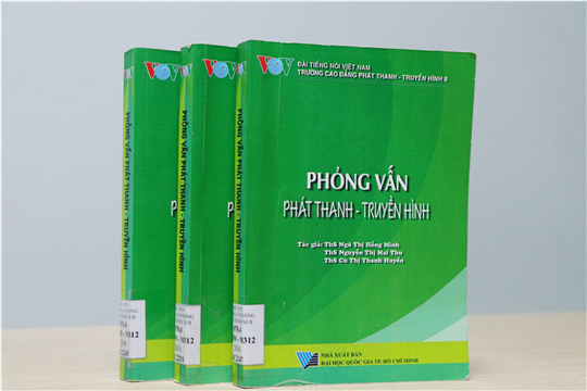 Giới thiệu giáo trình VOV College: Phỏng vấn Phát thanh - Truyền hình