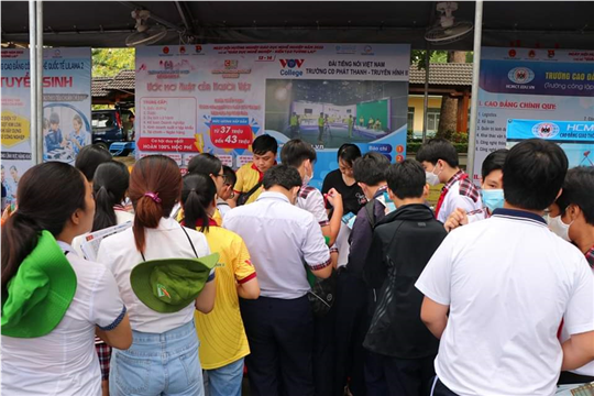 VOV College tham gia ngày hội tư vấn hướng nghiệp GDNN
